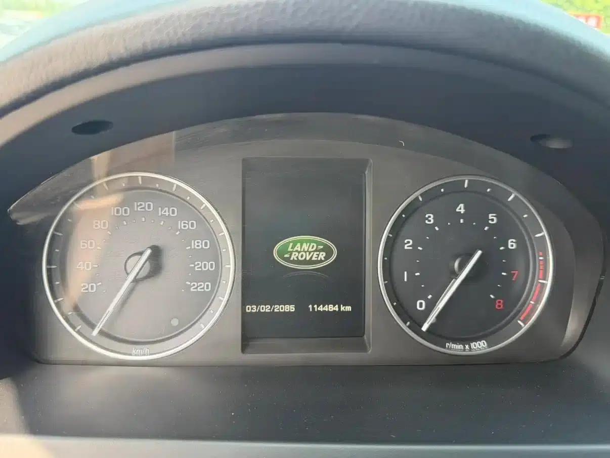 Freelander 2 2013 2.0T Si4 SE Petrol Version — миниатюра 7