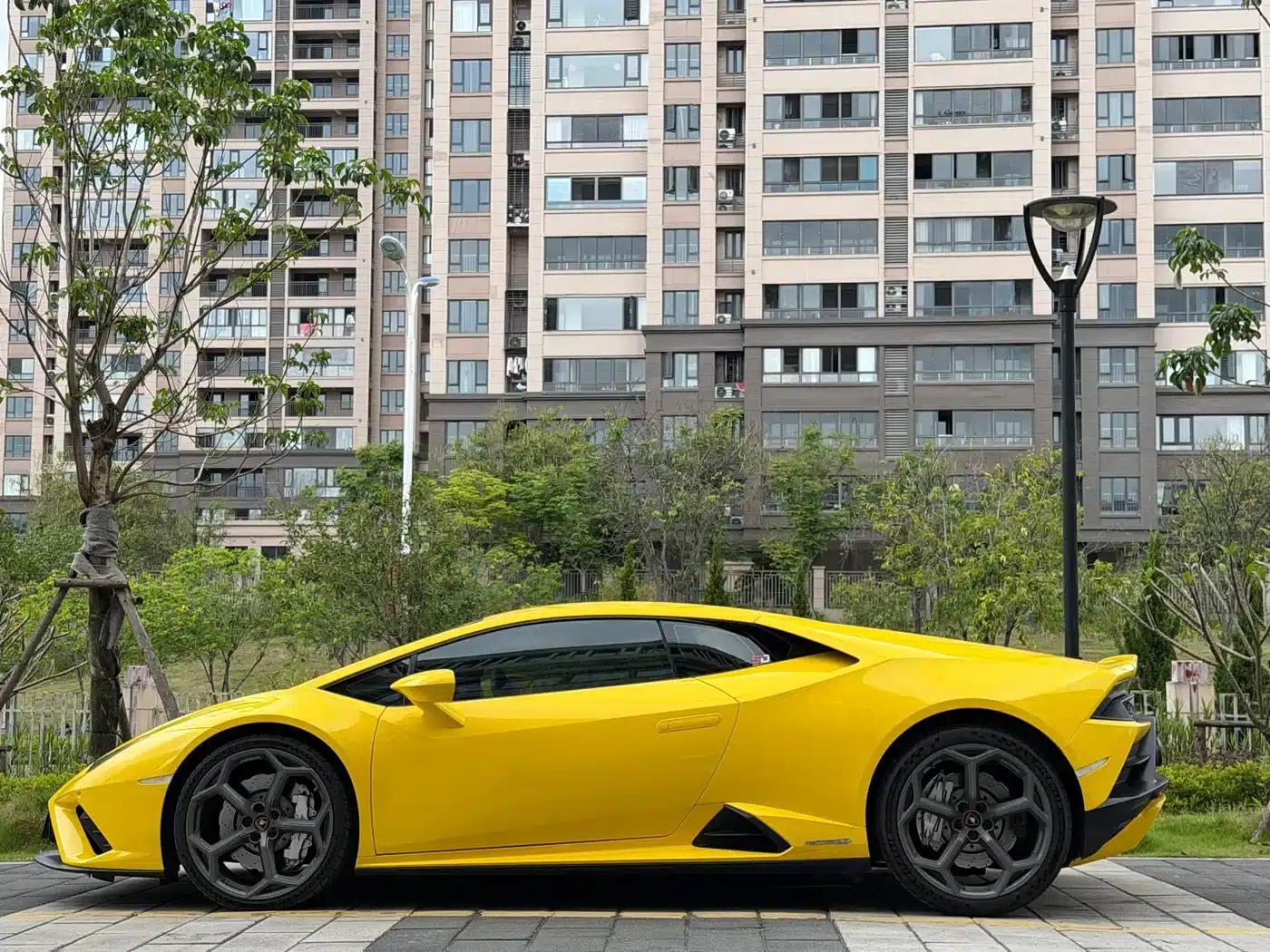 Huracán 2020 Huracán EVO RWD — миниатюра 4