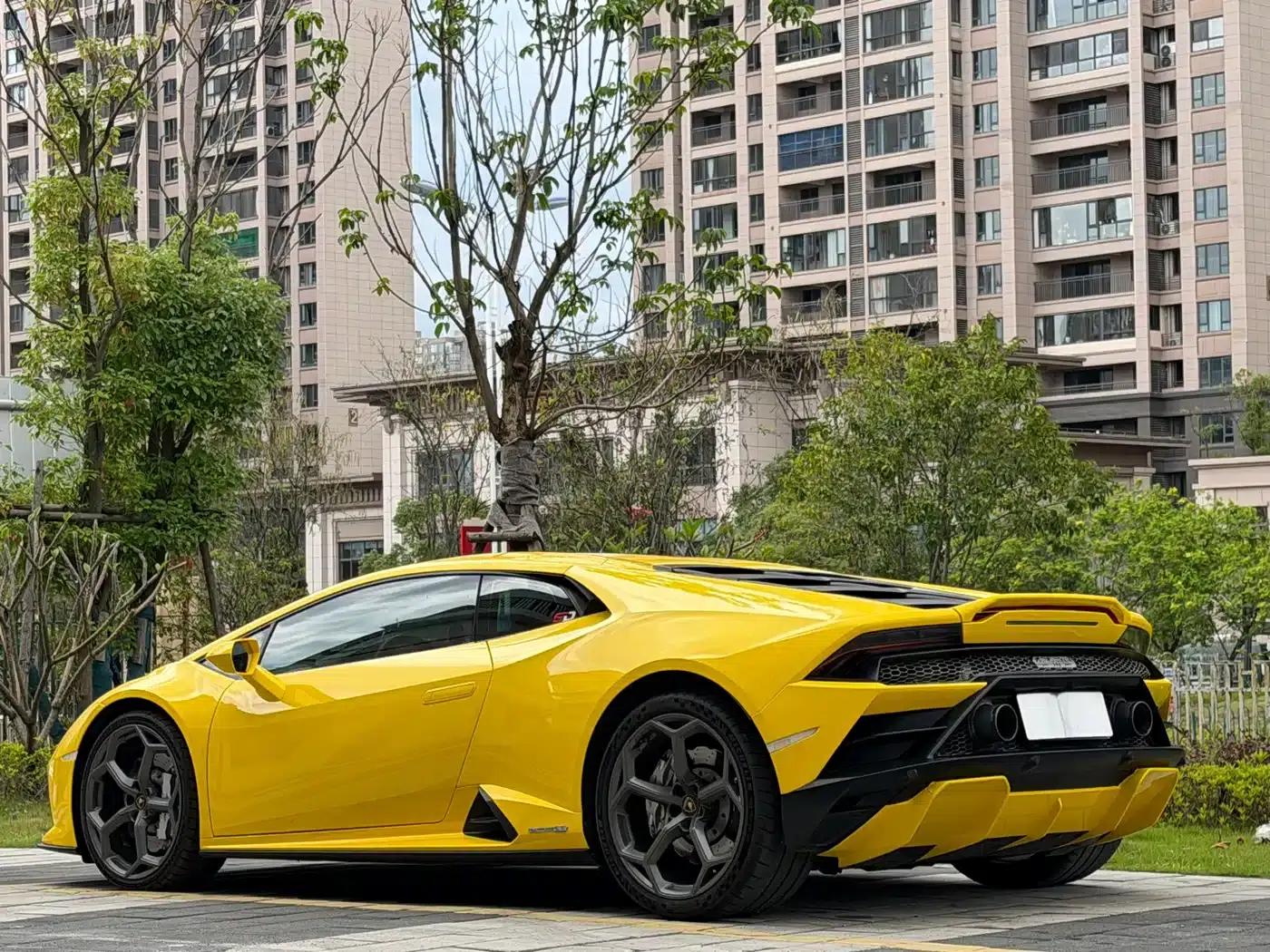 Huracán 2020 Huracán EVO RWD — миниатюра 5