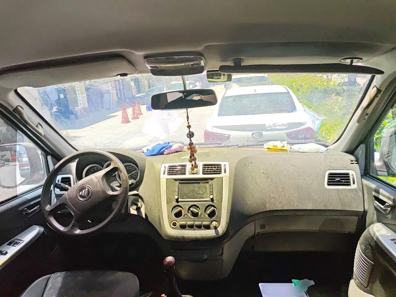 Foton MP-X E 2016 2.0L Express Edition 4G63 — миниатюра 10