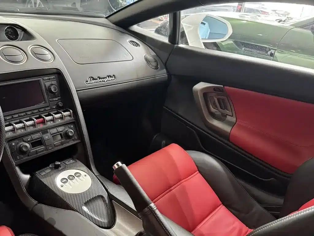 2010 Gallardo LP 550-2 Standard Edition — миниатюра 12