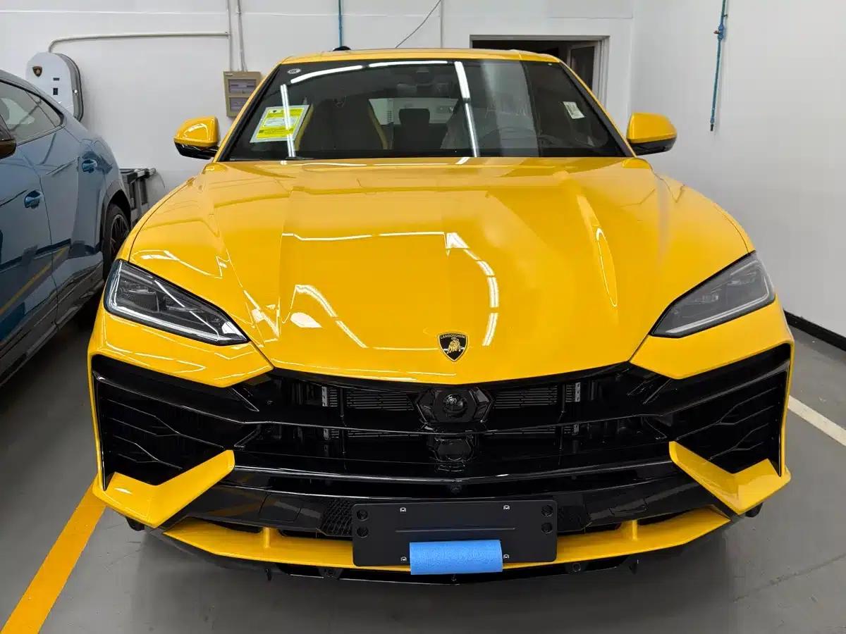 2025 Urus SE 4.0T Standard Edition — миниатюра 12