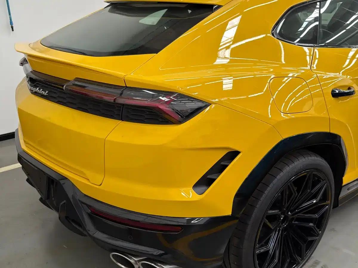 2025 Urus SE 4.0T Standard Edition — миниатюра 10