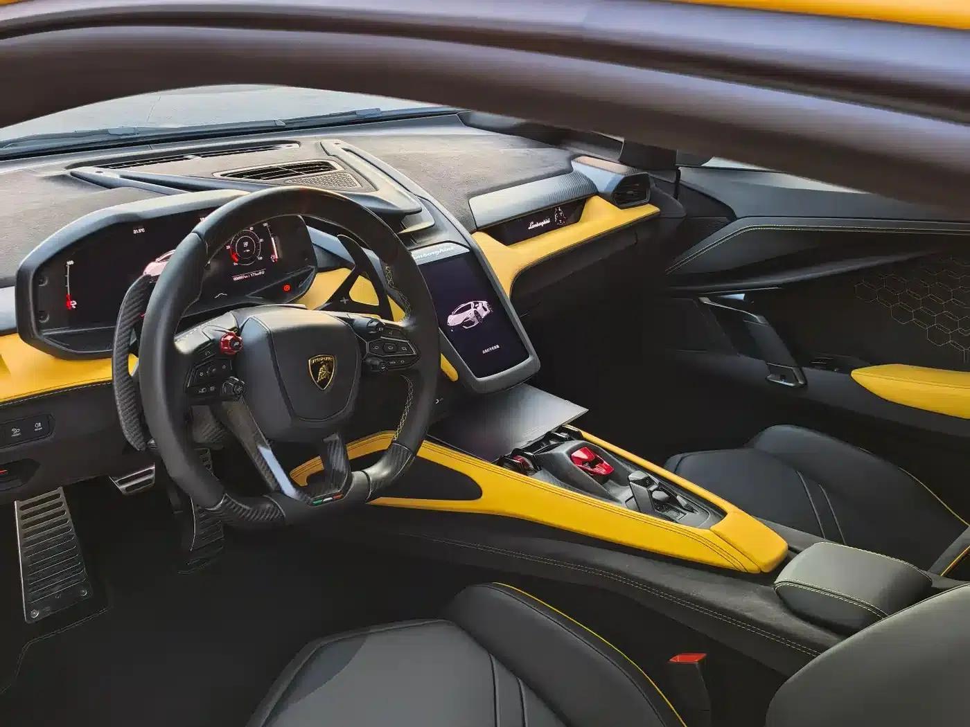 Revuelto 2023 6.5L PHEV Standard Edition — миниатюра 3
