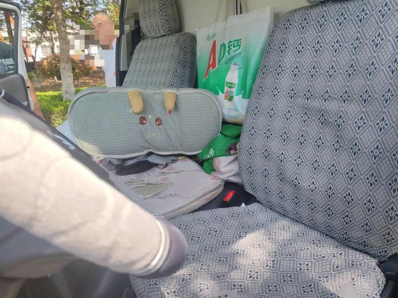 Foton Scenic G7 New Energy 2022 Van Long Wheelbase High Roof 2 Seats CATL 50.23 kWh — миниатюра 16