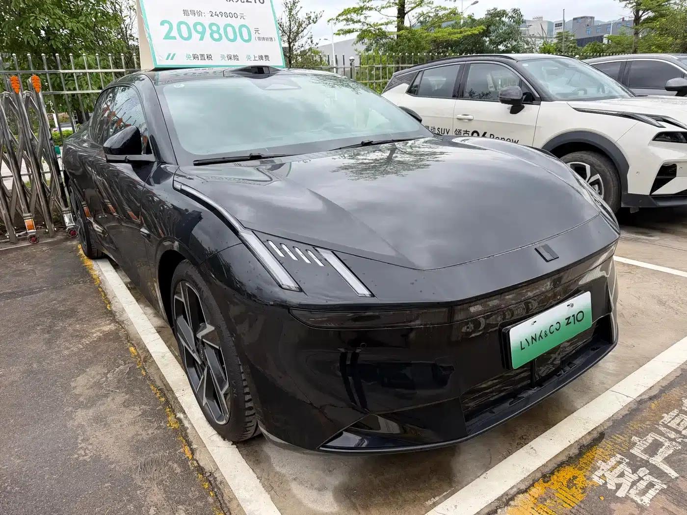 Lynk & Co Z10 2025 Model 95kWh 702km AWD Halo — миниатюра 3