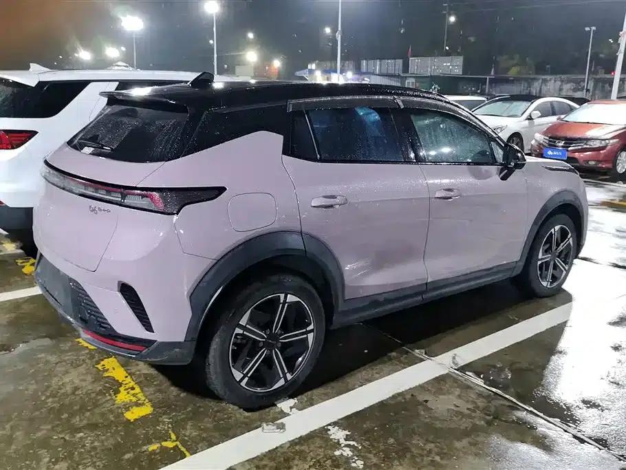 Lynk & Co 06 EM-P 2023 Model, EM-P 126km Long Range Halo — миниатюра 3
