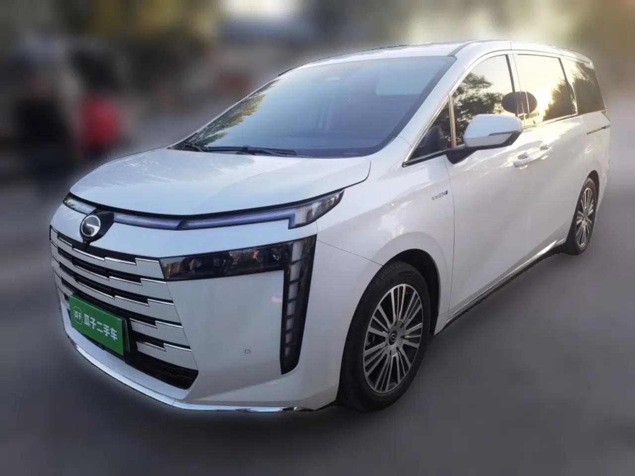 GAC Trumpchi E8 New Energy 2024 150km MAX+ — миниатюра 1