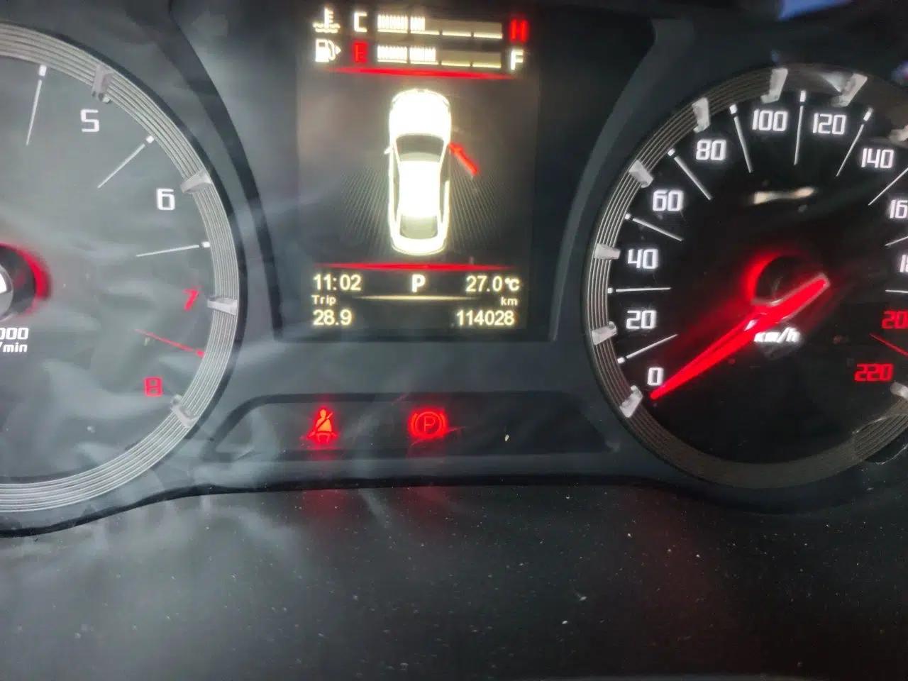 GAC Trumpchi GA6 2016 235T DCT Luxury Edition — миниатюра 13