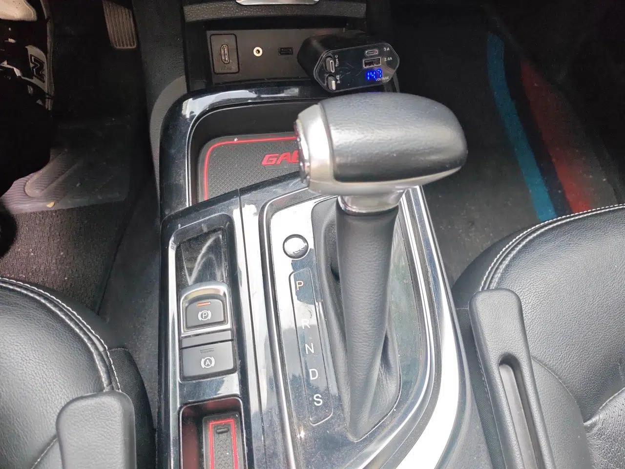 GAC Trumpchi GA6 2015 1.8T DCT Luxury Navigation Model — миниатюра 15