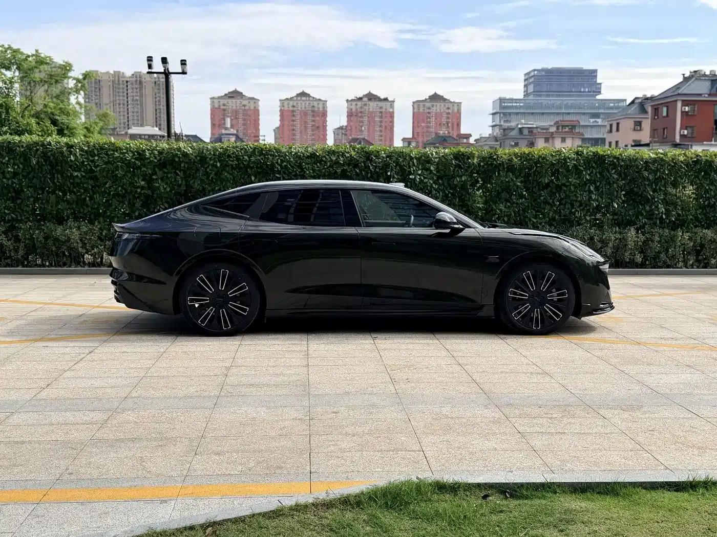 Lynk & Co 10 2025 240 AWD Ultra Sport Edition H7 — миниатюра 23