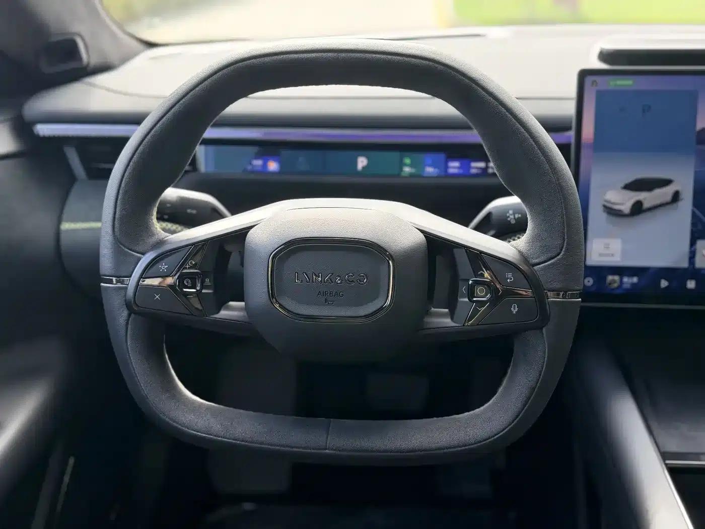 Lynk & Co 10 2025 240 AWD Ultra Sport Edition H7 — миниатюра 8