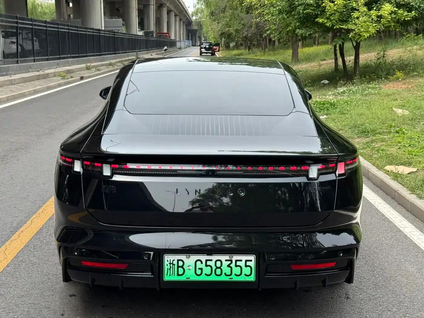 Lynk & Co 10 2025 240 AWD Ultra H5 — миниатюра 5