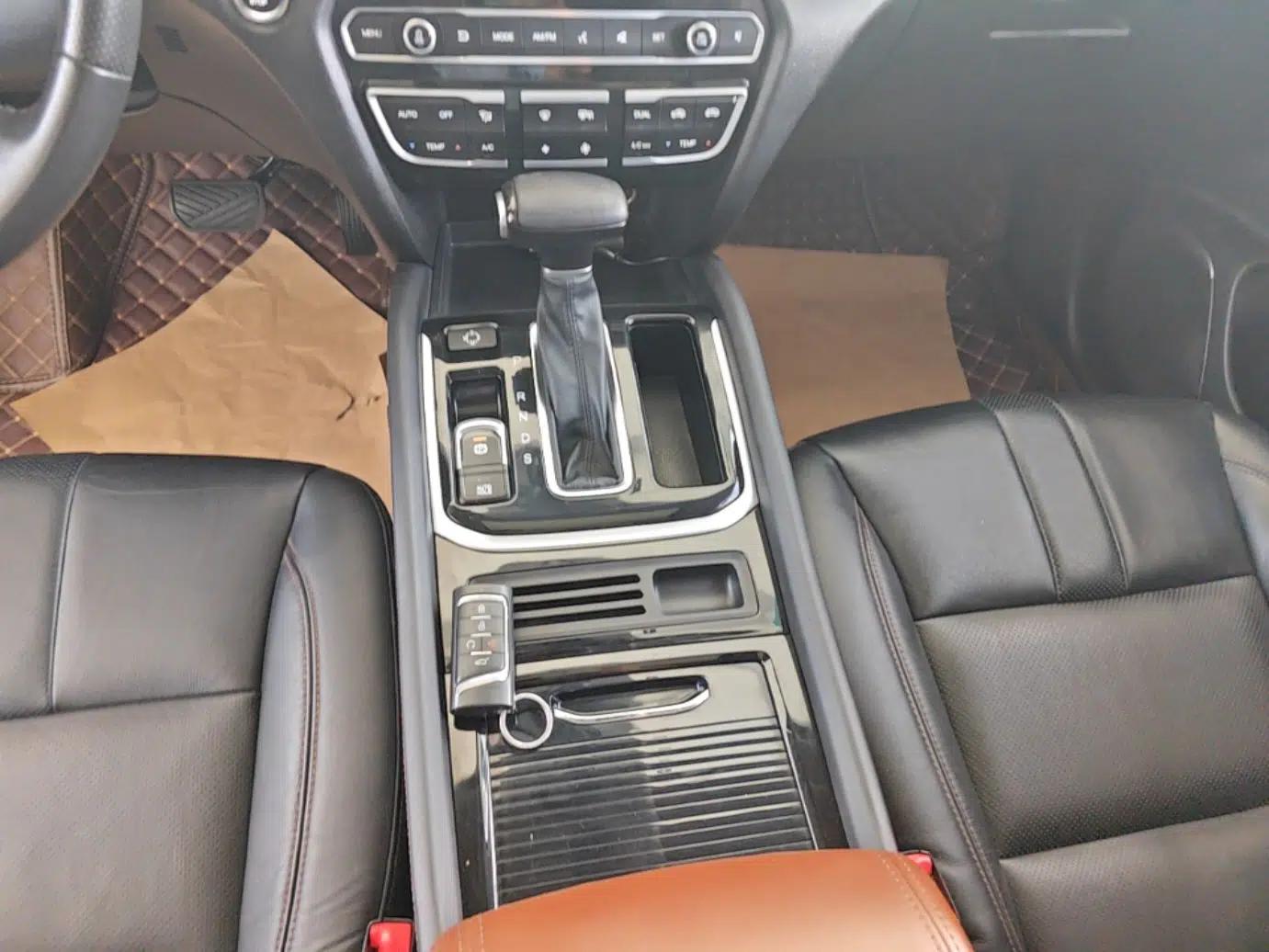 GAC Trumpchi GS7 2017 320T Two-Wheel-Drive Luxury Model — миниатюра 17