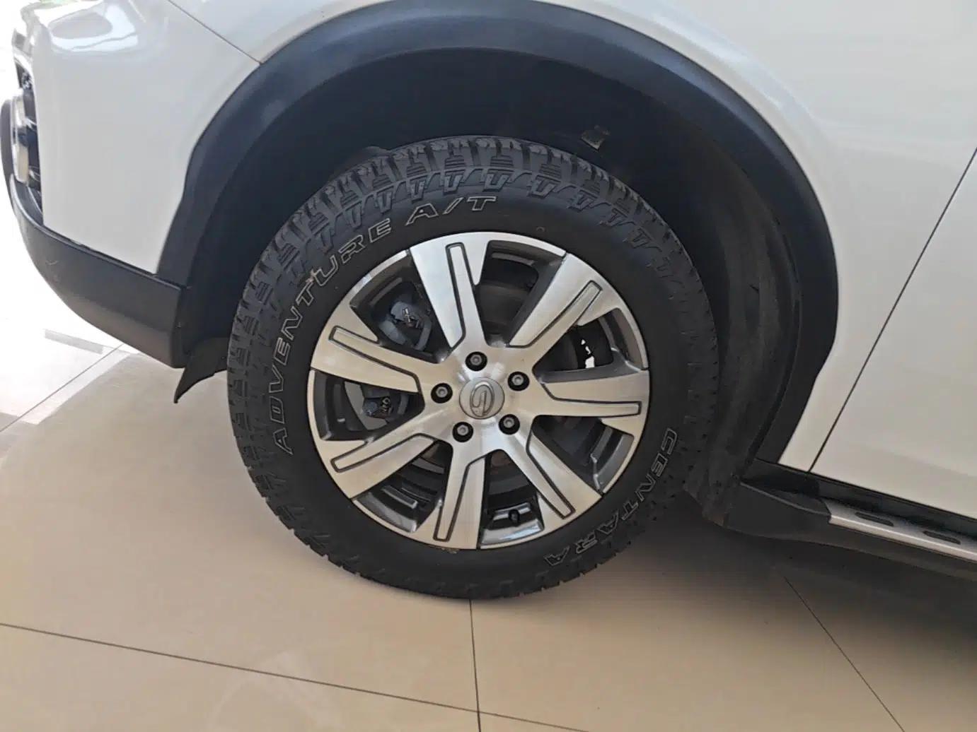 GAC Trumpchi GS7 2017 320T Two-Wheel-Drive Luxury Model — миниатюра 8