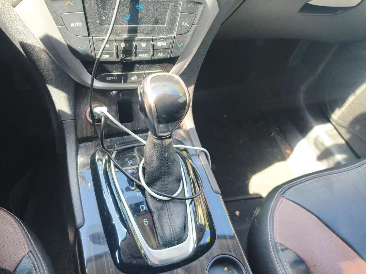 GAC Trumpchi GS5 Super 2015 1.8T Automatic Two-Wheel Drive Luxury Edition — миниатюра 15