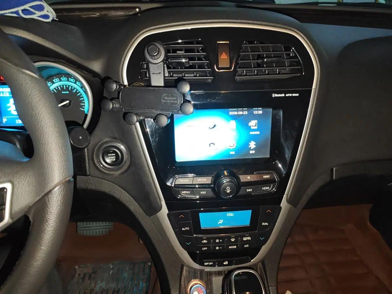 GAC Trumpchi GS5 Super 2015 1.8T Automatic Two-Wheel Drive Luxury Navigation Edition — миниатюра 14