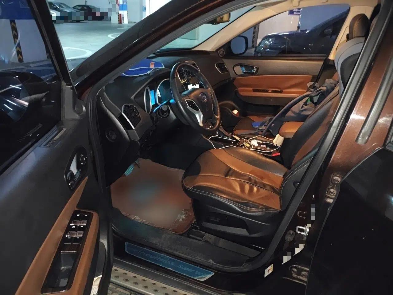GAC Trumpchi GS5 Super 2015 1.8T Automatic Two-Wheel Drive Luxury Navigation Edition — миниатюра 17