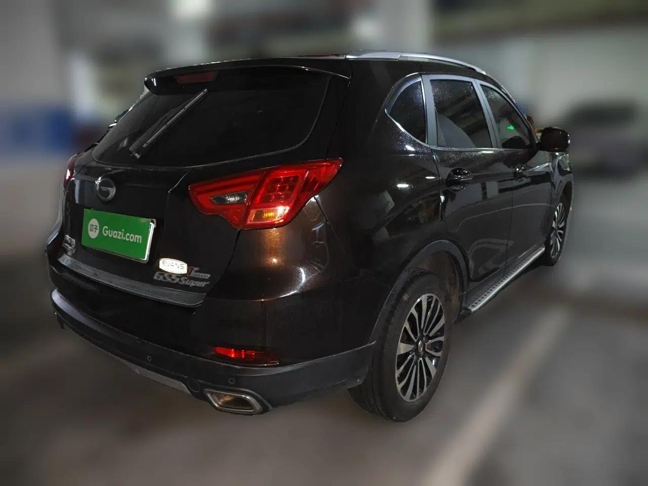 GAC Trumpchi GS5 Super 2015 1.8T Automatic Two-Wheel Drive Luxury Navigation Edition — миниатюра 6