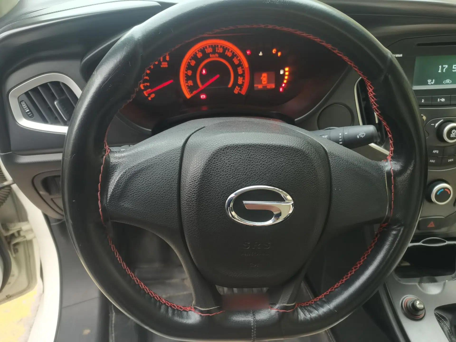 GAC Trumpchi GA3 2013 1.6L Manual Elite Edition — миниатюра 11