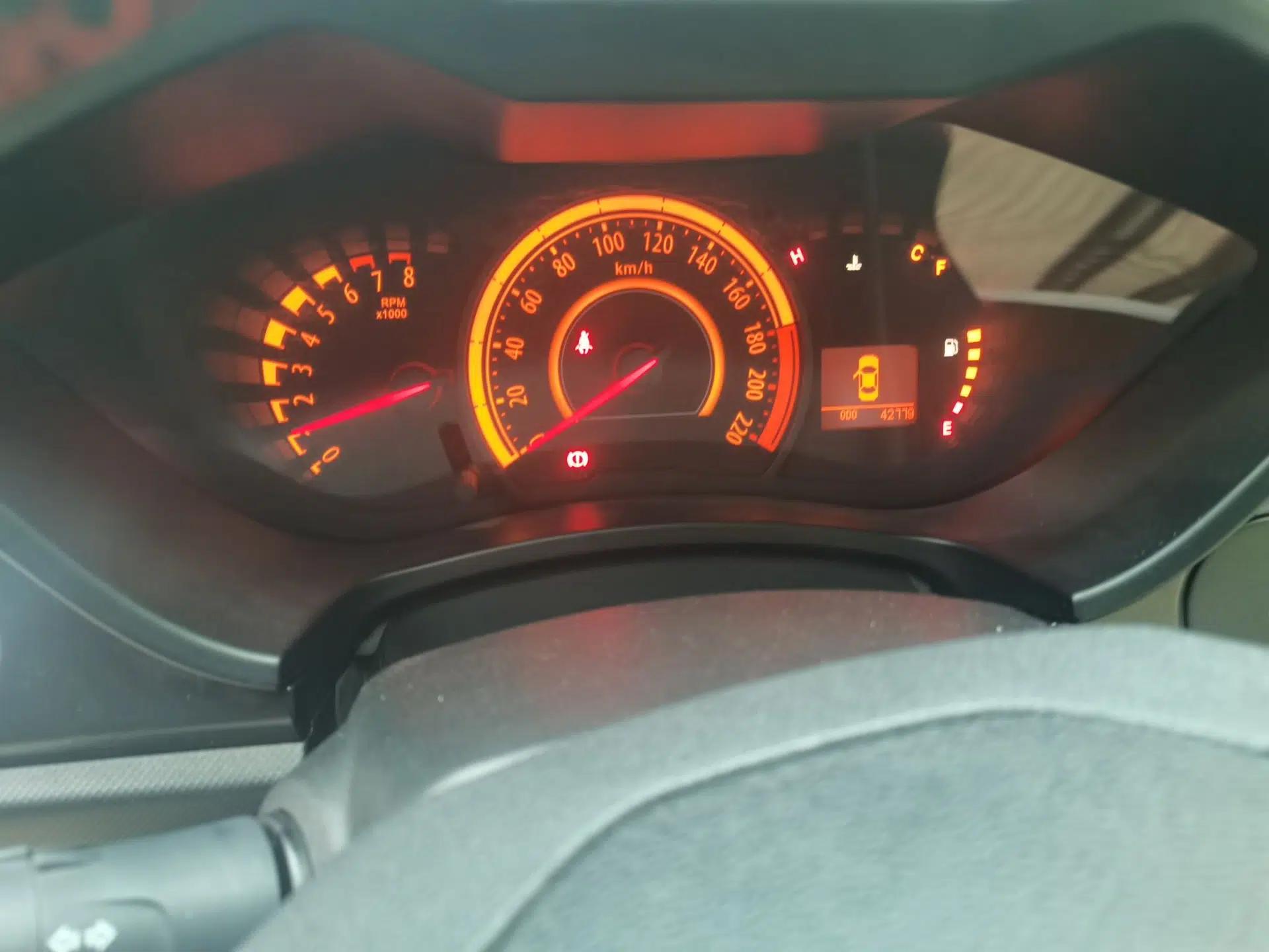 GAC Trumpchi GA3 2013 1.6L Manual Elite Edition — миниатюра 12