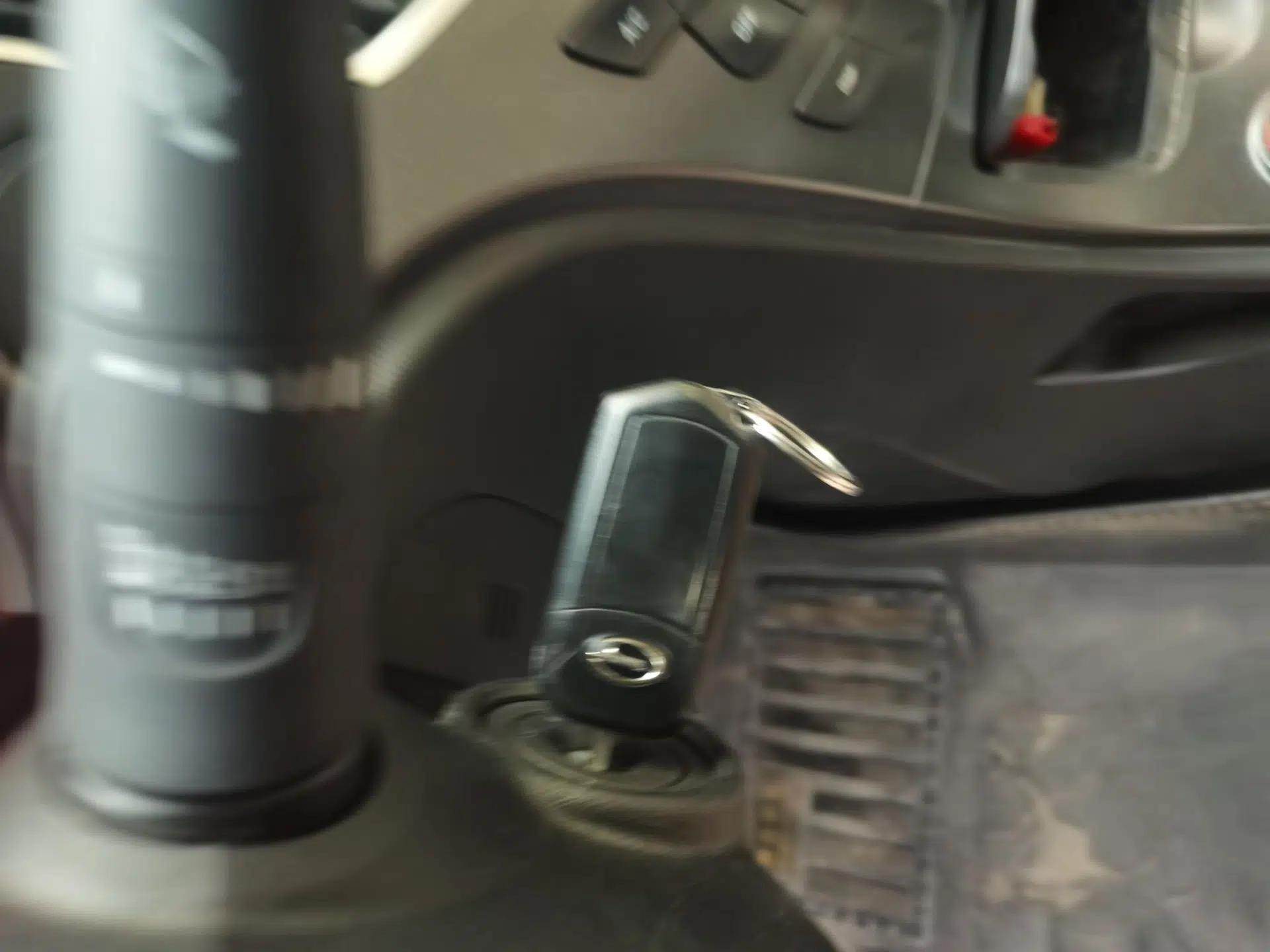 GAC Trumpchi GA3 2013 1.6L Manual Elite Edition — миниатюра 9