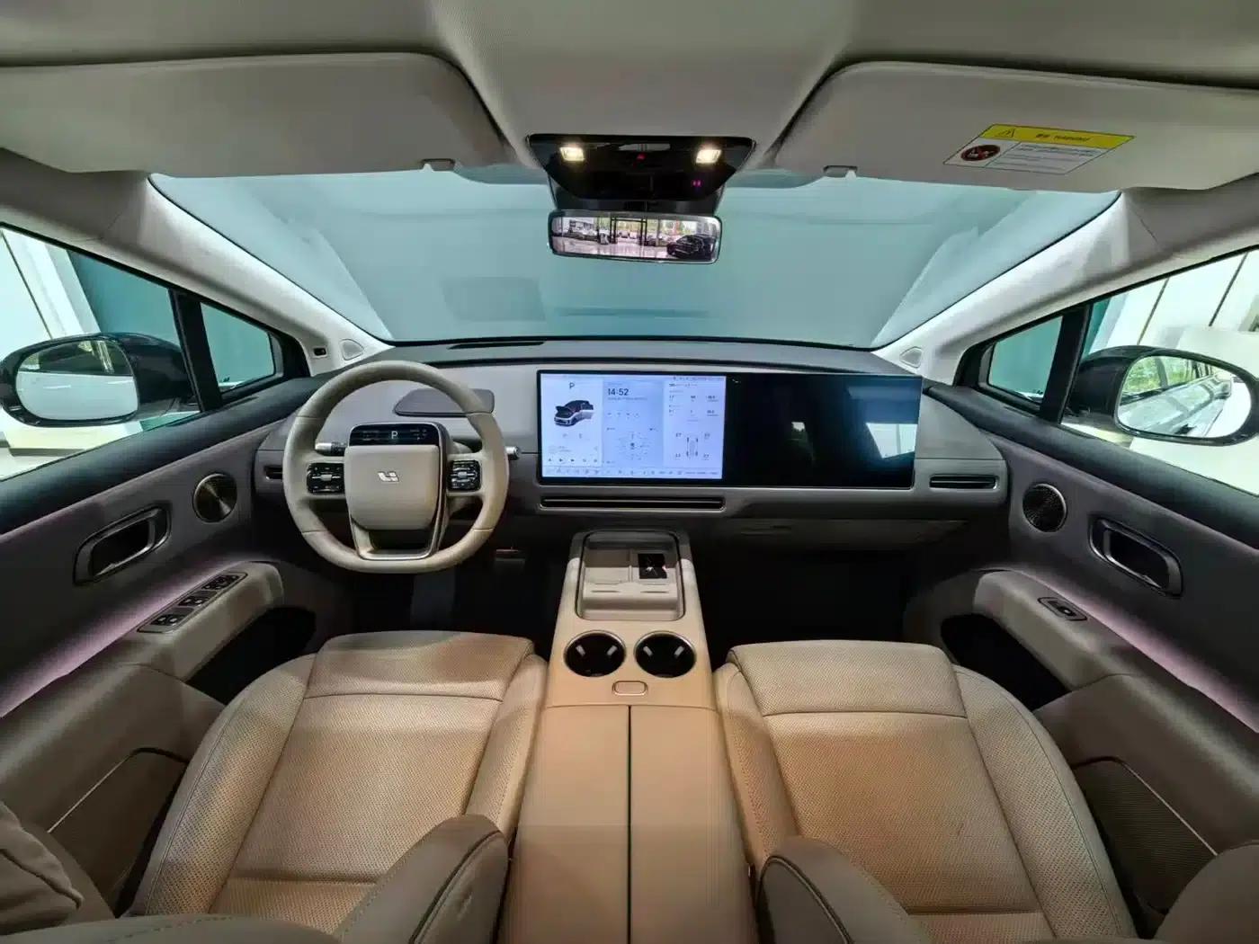 Li Auto i8 2025 Standard Edition — миниатюра 4