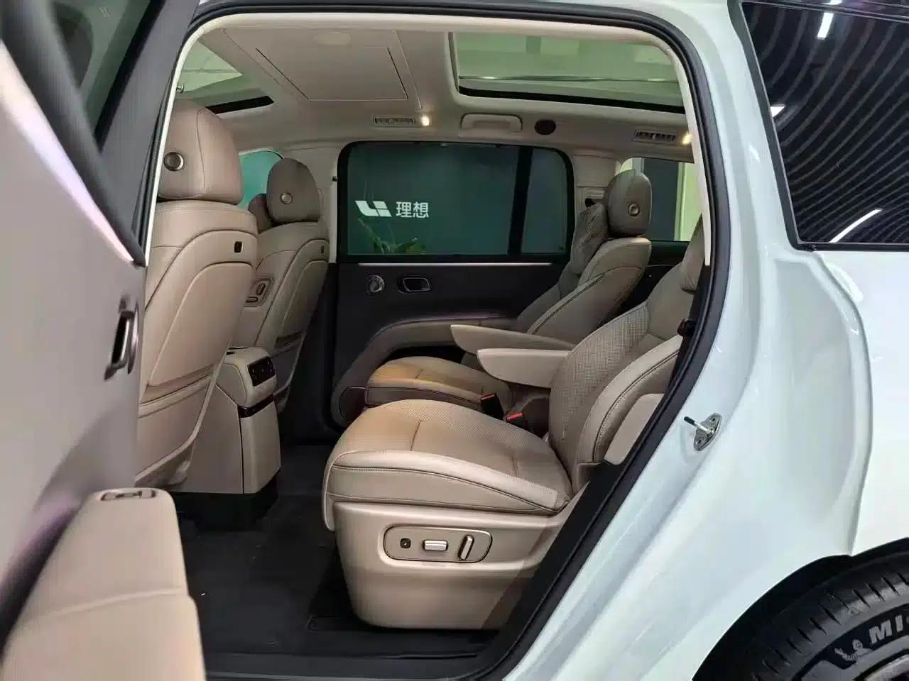 Li Auto i8 2025 Standard Edition — миниатюра 6