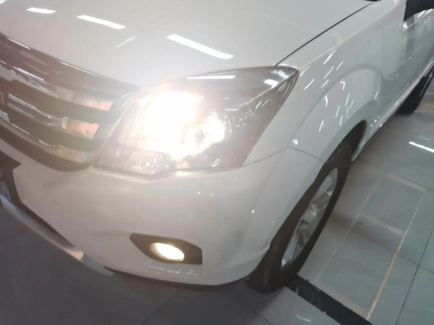Haval H5 Classic 2018 Classic Edition 2.0T Diesel Manual 4x4 Prestige Model — миниатюра 9