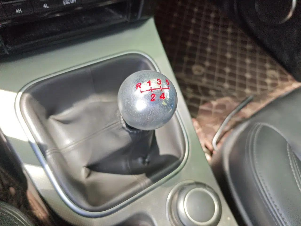 Haval H5 Classic 2016 Classic Edition 2.0T Manual 4x4 Elite Model — миниатюра 15