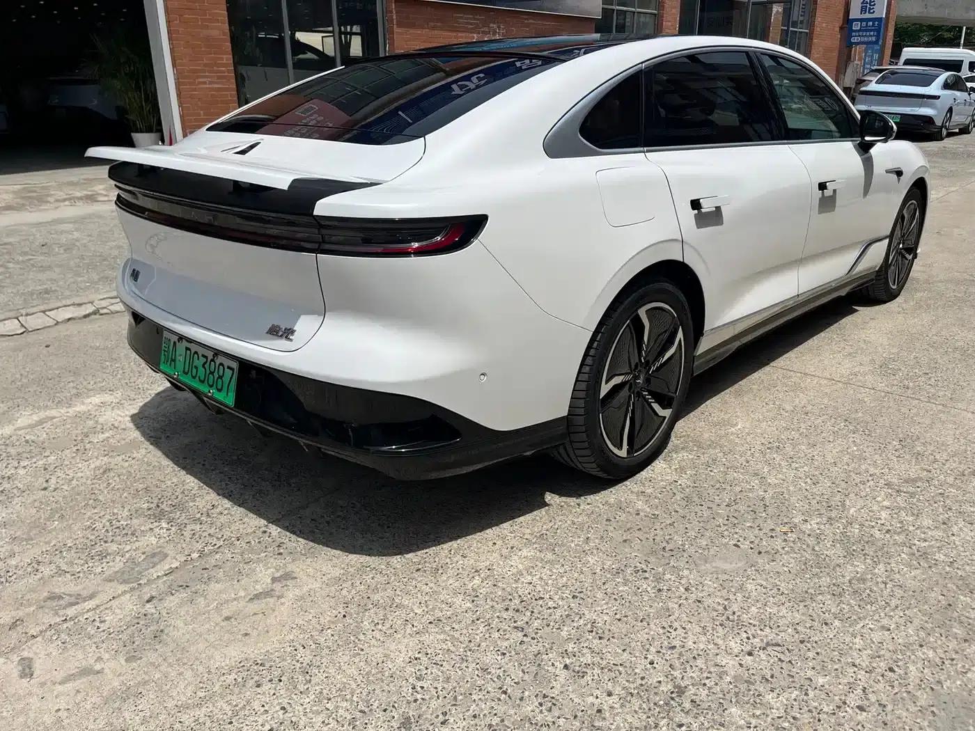 Voyah Chase 2023 AWD Standard Edition — миниатюра 12