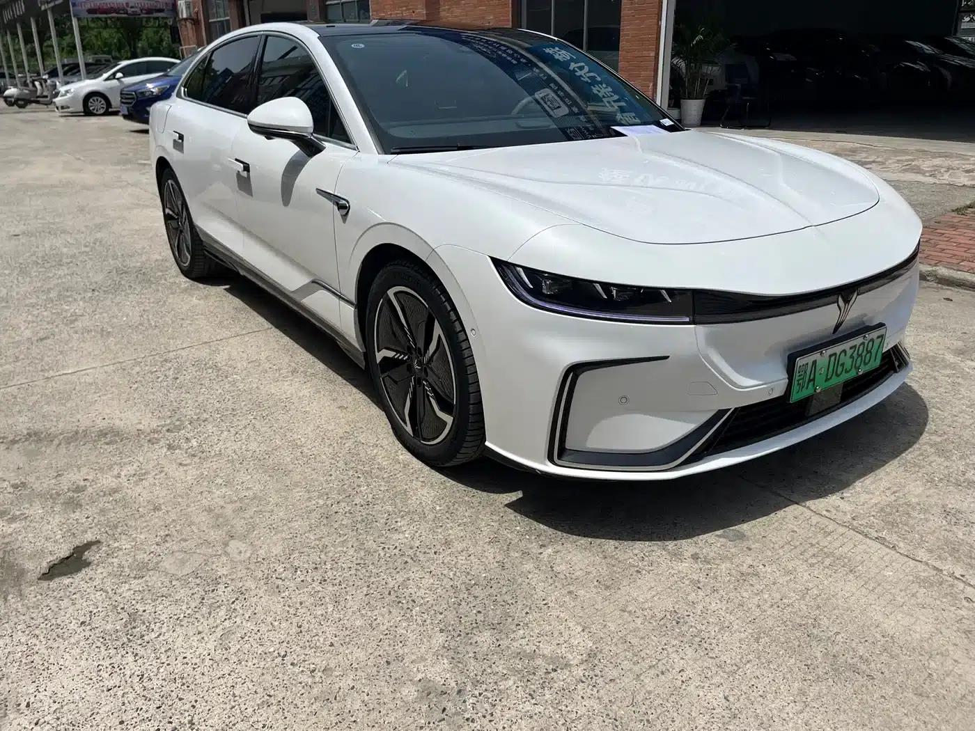 Voyah Chase 2023 AWD Standard Edition — миниатюра 3