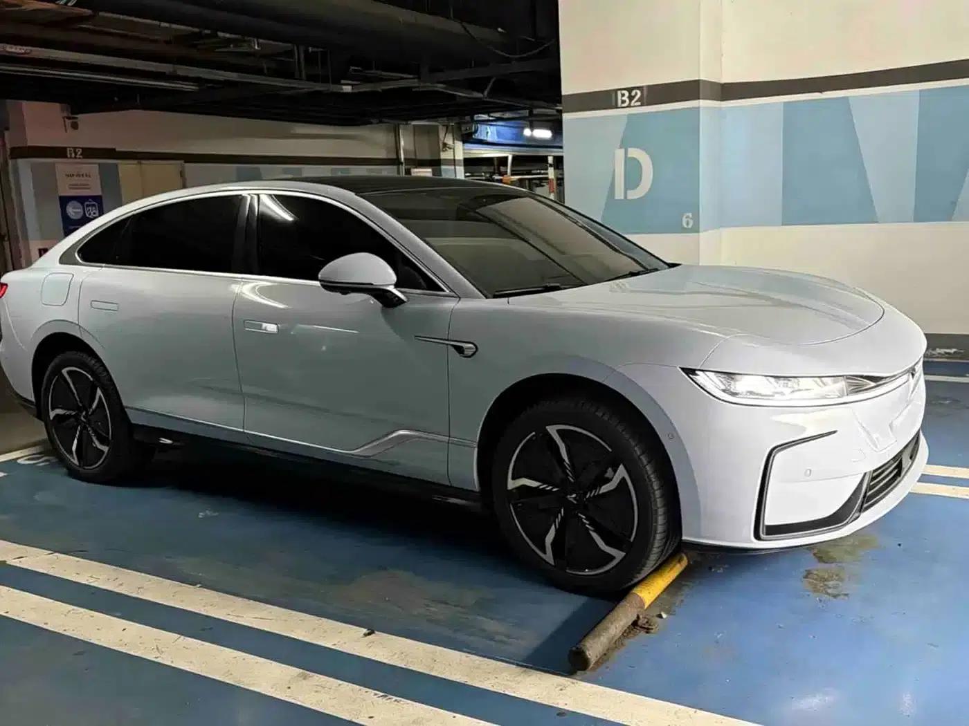 Voyah Chase 2023 AWD Standard Edition — миниатюра 4