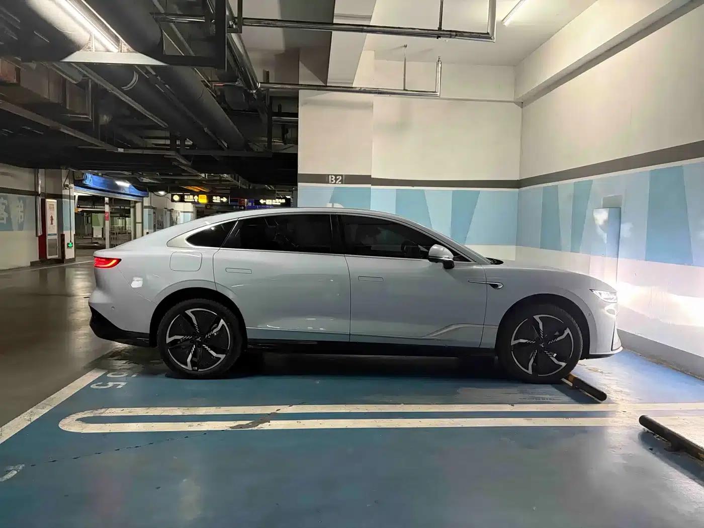 Voyah Chase 2023 AWD Standard Edition — миниатюра 5