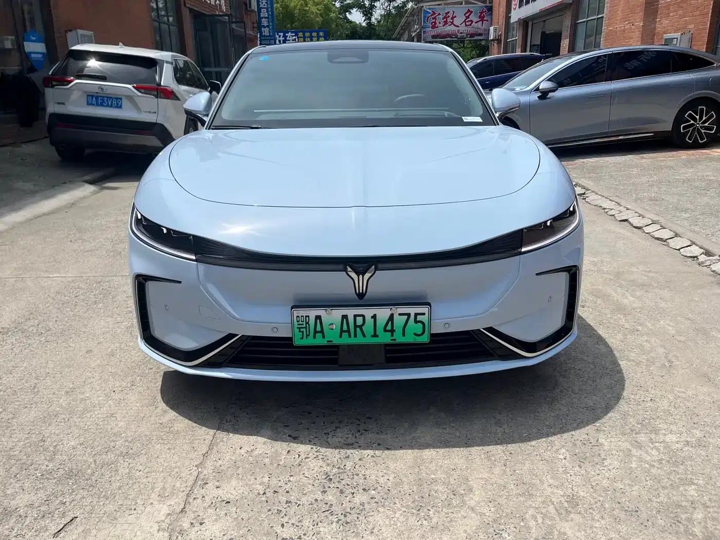 Voyah Chase 2023 AWD Standard Edition — миниатюра 2