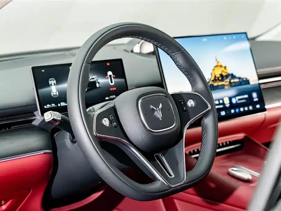 Voyah Chase Light L 2026 All-Wheel Drive Ultra — миниатюра 12
