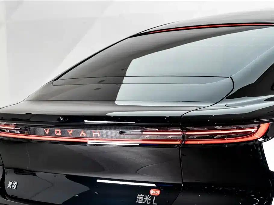 Voyah Chase Light L 2026 All-Wheel Drive Ultra — миниатюра 8