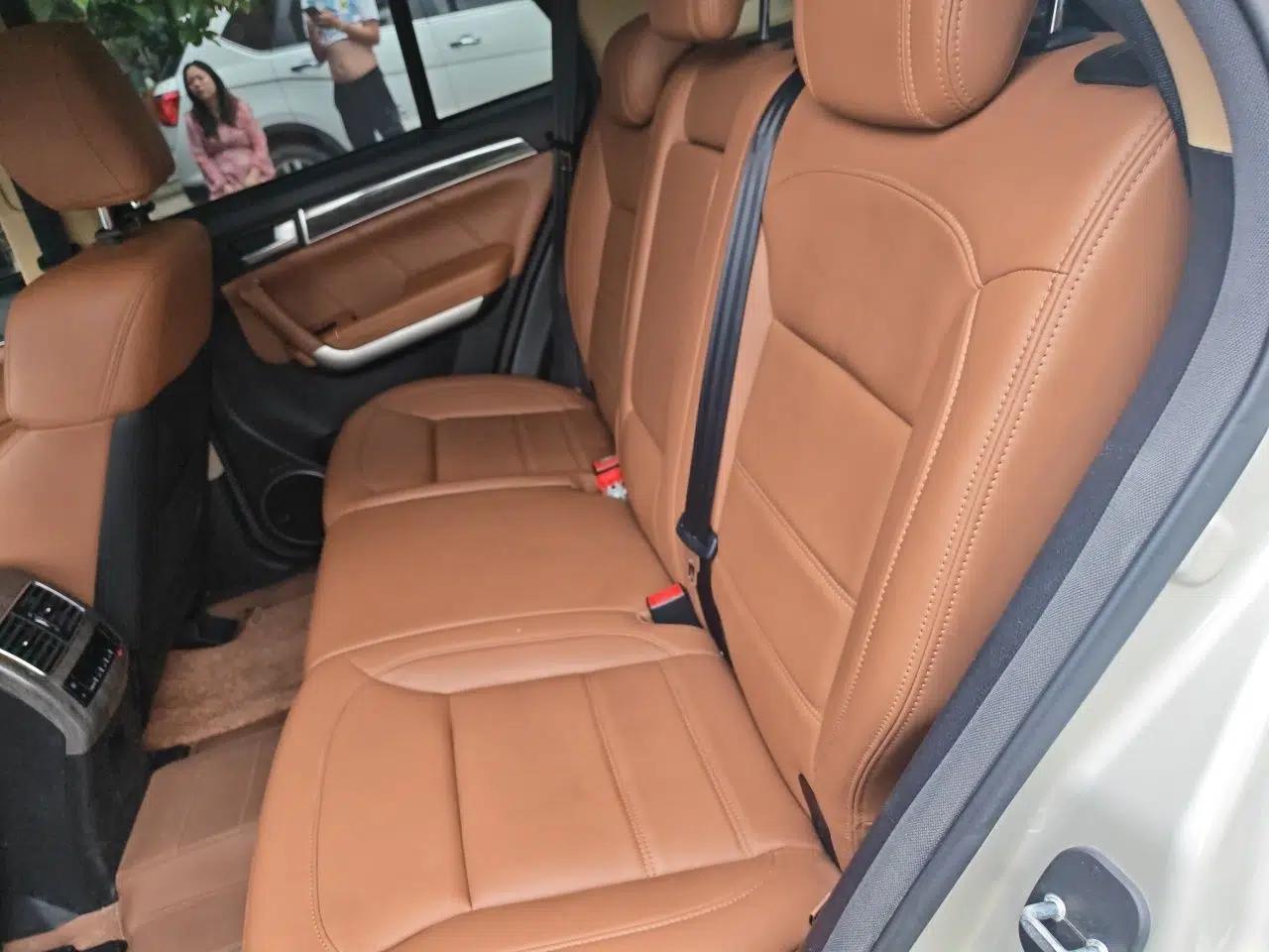 Haval H8 2015 2.0T Two-Wheel Drive Comfort Version — миниатюра 18