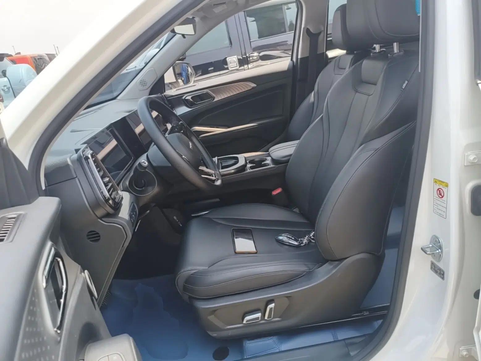 Haval Fierce Dragon 2023 1.5L 110KM Navigation Edition — миниатюра 17
