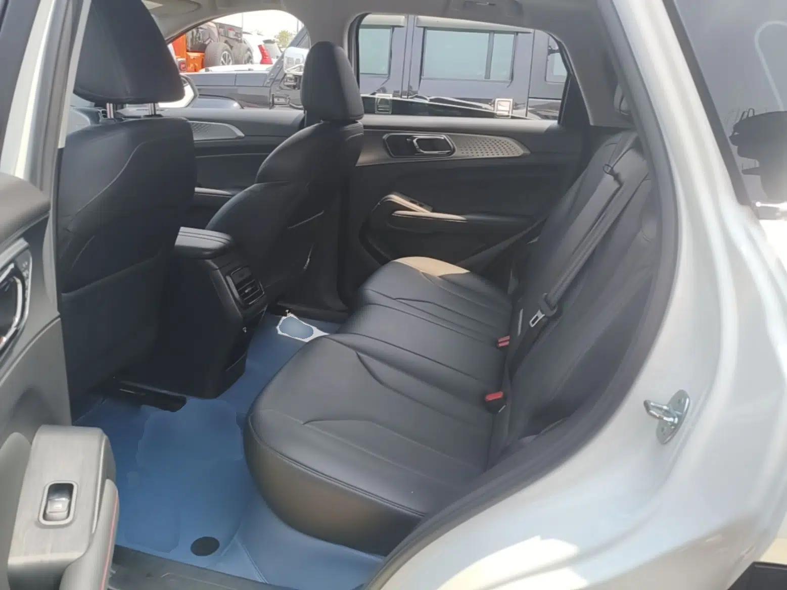 Haval Fierce Dragon 2023 1.5L 110KM Navigation Edition — миниатюра 19
