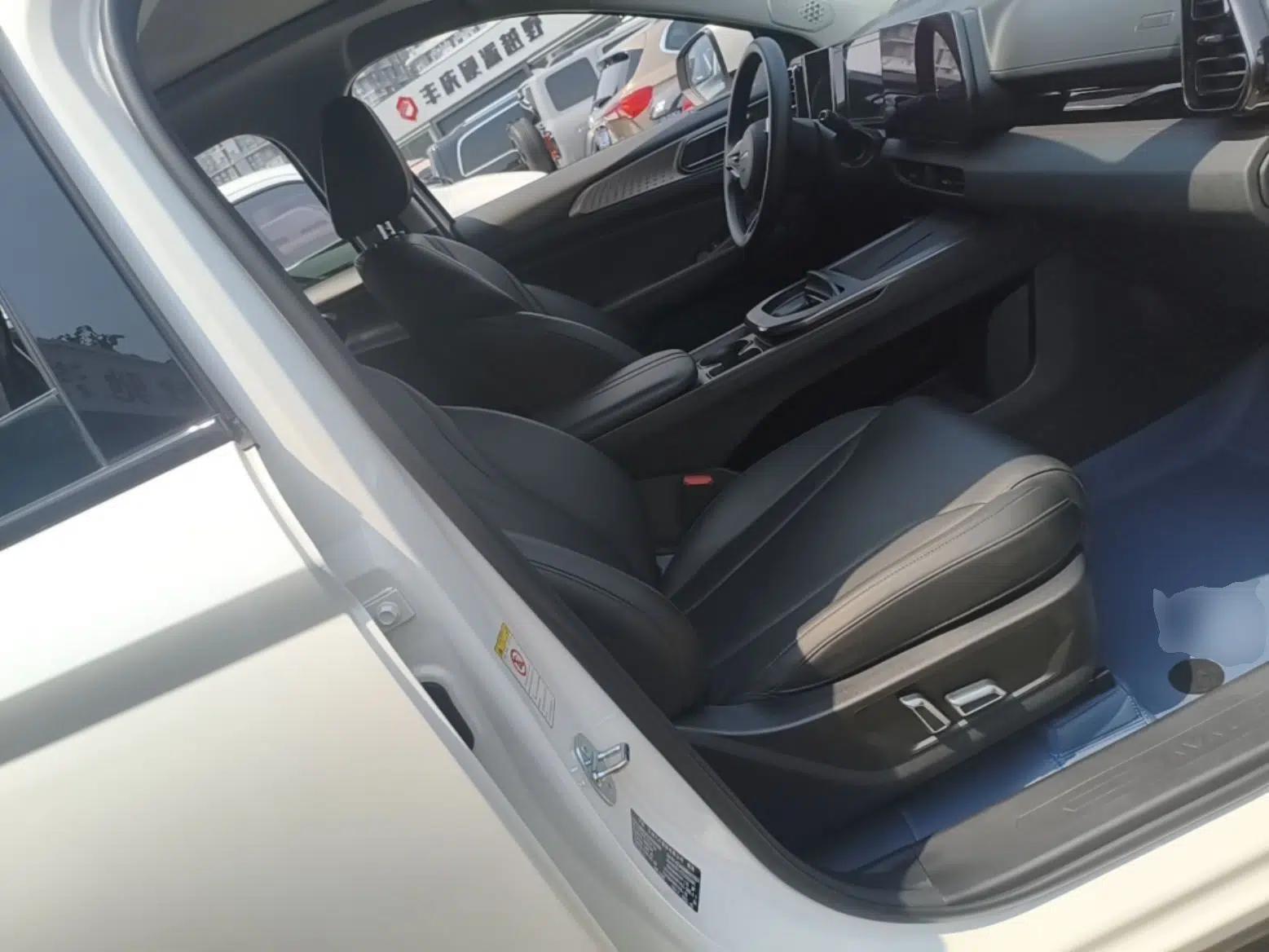 Haval Fierce Dragon 2023 1.5L 110KM Navigation Edition — миниатюра 23