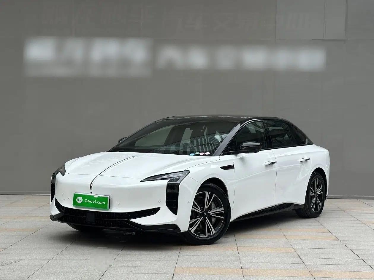 Hongqi EH7 2024 820 Pro Honor Edition — миниатюра 1
