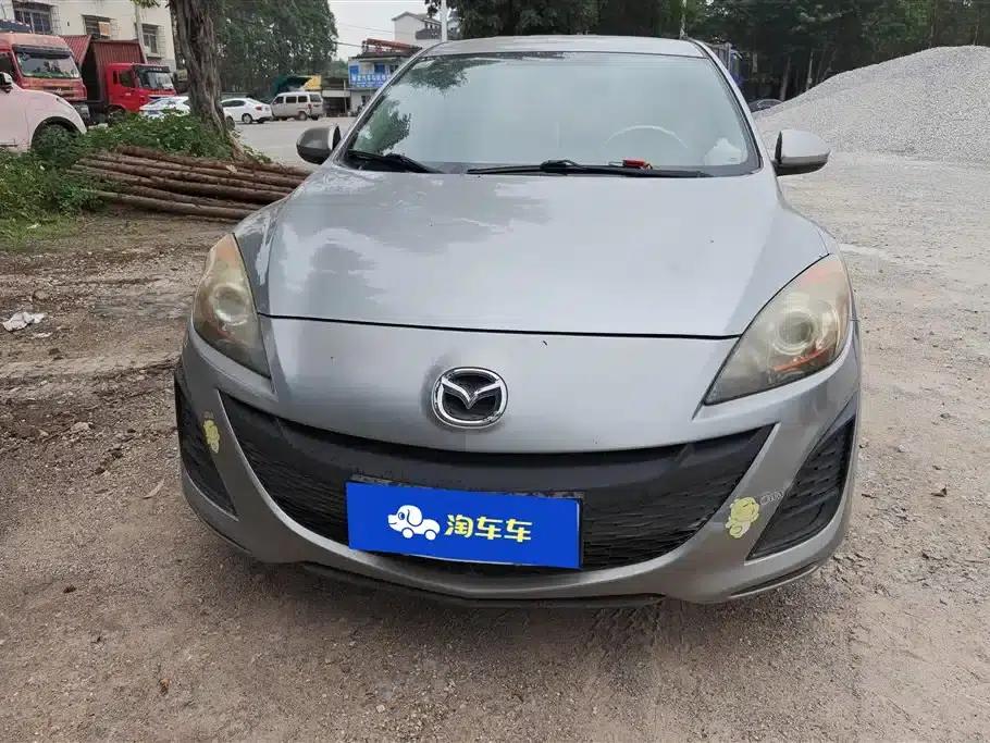 Mazda 3 Axela 2013 Sedan 1.6L Automatic Elite — миниатюра 2