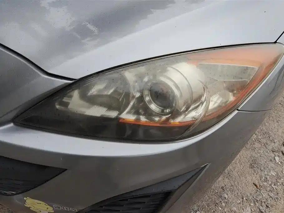 Mazda 3 Axela 2013 Sedan 1.6L Automatic Elite — миниатюра 5