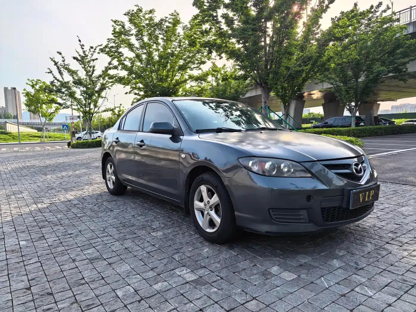 Mazda3 2010 1.6L Automatic Classic Fashion Model — миниатюра 3