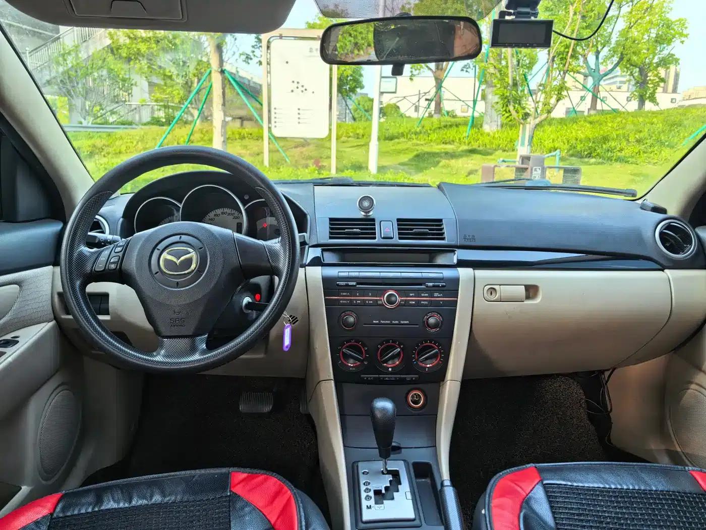 Mazda3 2010 1.6L Automatic Classic Fashion Model — миниатюра 4