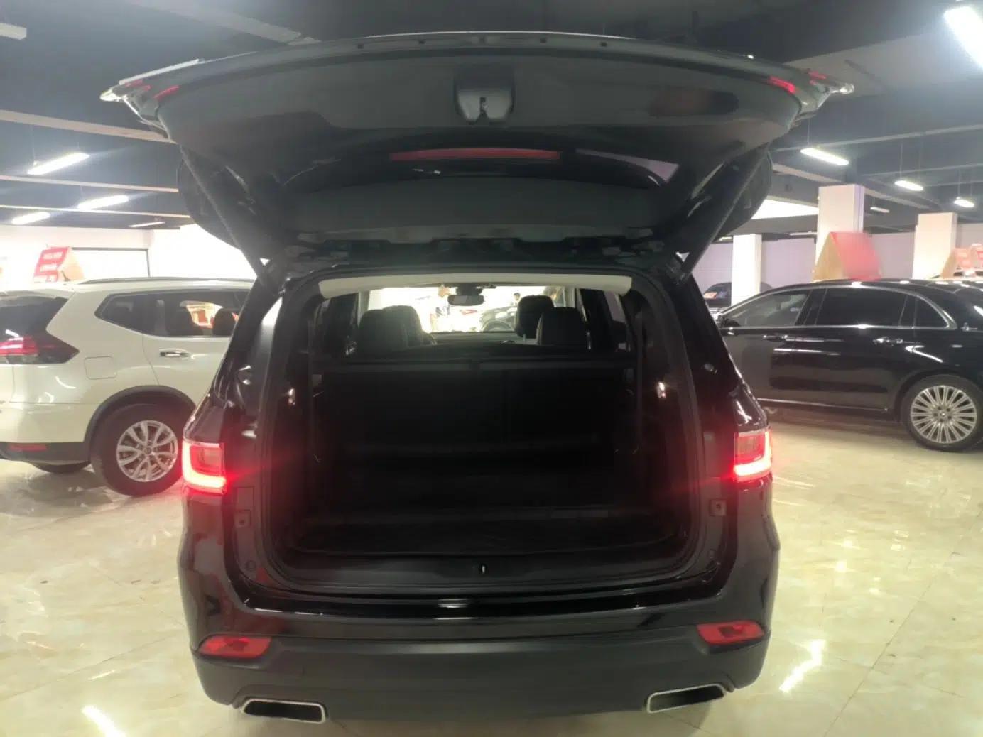 Jeep Grand Commander 2018 2.0T Four-Wheel Drive Prestige Edition China V — миниатюра 22