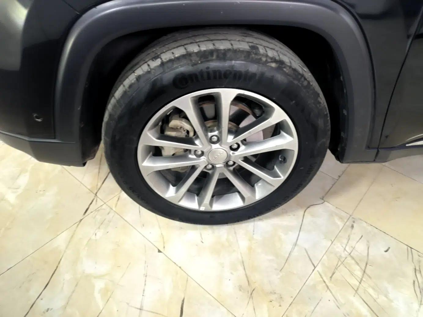 Jeep Grand Commander 2018 2.0T Four-Wheel Drive Prestige Edition China V — миниатюра 8