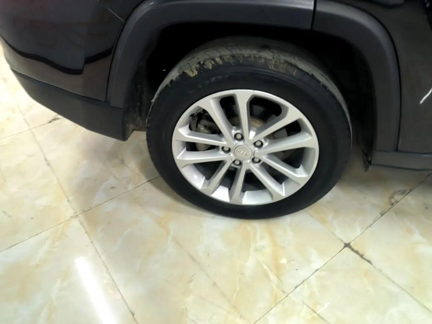 Jeep Grand Commander 2018 2.0T Four-Wheel Drive Prestige Edition China V — миниатюра 10