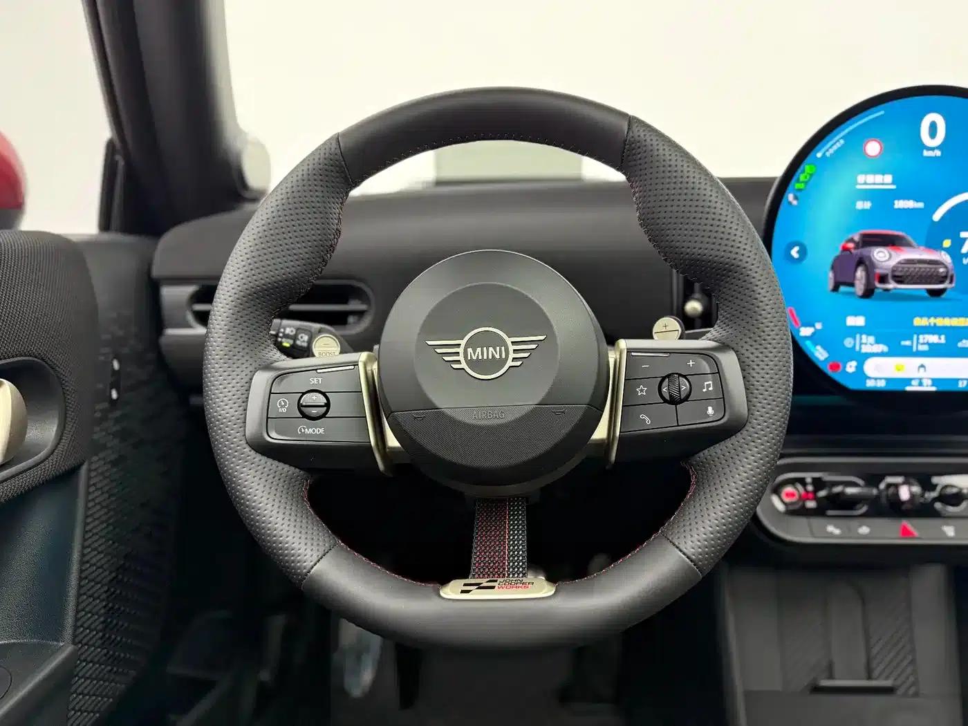 2025 MINI JCW JOHN COOPER WORKS — миниатюра 11